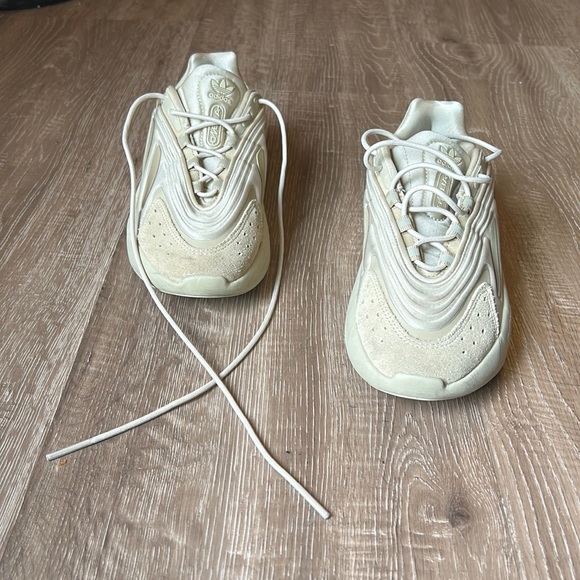 Adidas Adiprene Sneakers - Picture 4 of 10